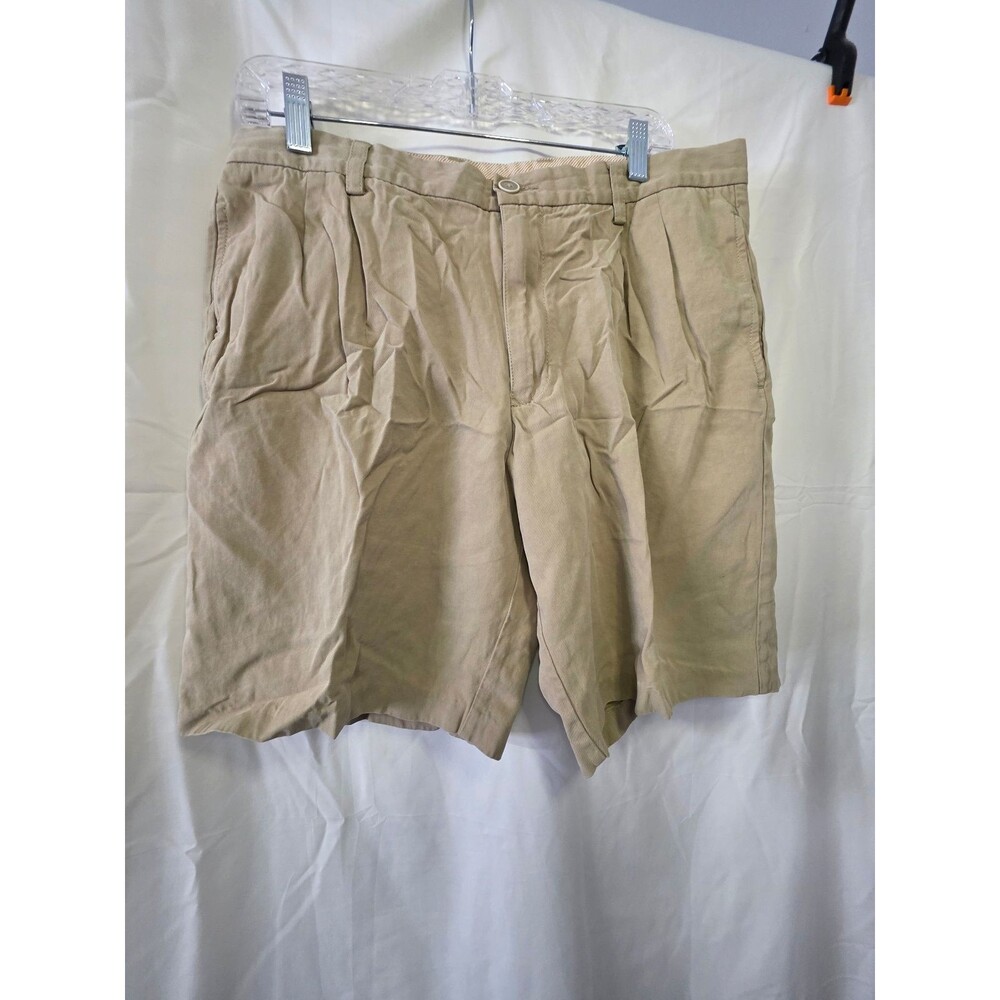 Tommy Bahama Silk Pleated Chino Shorts Khaki Beige Size 34 Made in China